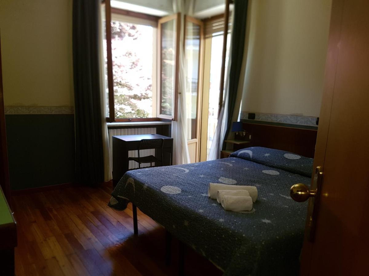 Hotel Piemonte Lanzo Torinese Exteriör bild