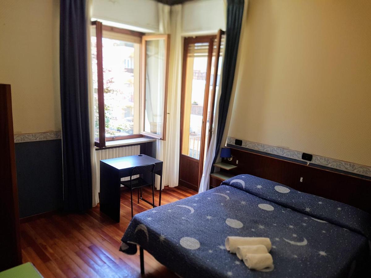 Hotel Piemonte Lanzo Torinese Exteriör bild